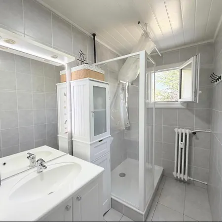 Apartamento T3 Chaleureux - Centre Saint-Jean-de-Maurienne